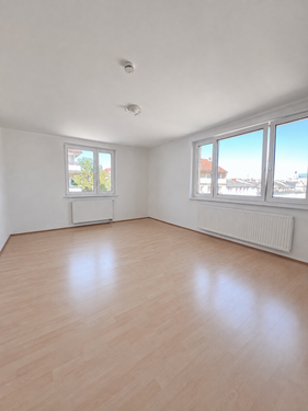 Foto - Wohnung zum Mieten in Wiesbaden 800,00 € 70 m²