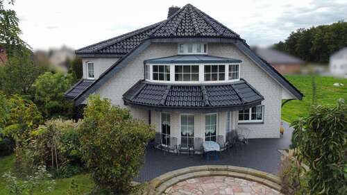 Foto - Haus zum Kaufen in Ennigerloh-Ostenfelde 1.075.000,00 € 301 m²