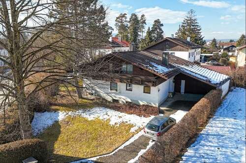 Foto - Haus zum Kaufen in Bruckmühl 955.000,00 € 200 m²