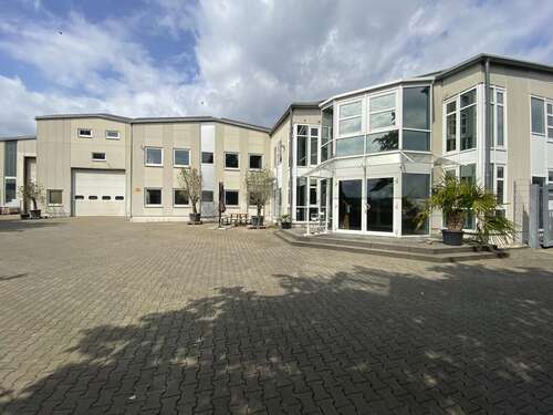 Foto - Halle in Kripp 2.550.000,00 € 2440 m²