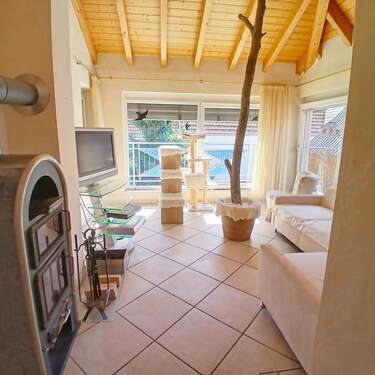 Foto - Haus zum Kaufen in Teningen-Köndringen 649.000,00 € 221 m²