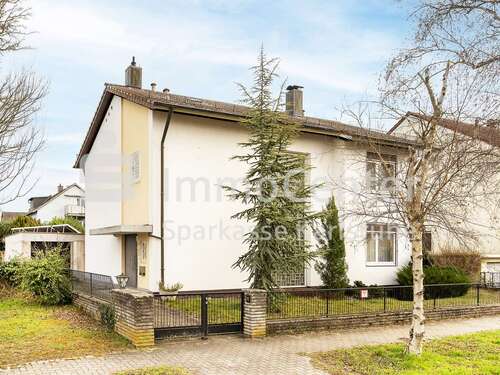 Foto - Haus zum Kaufen in Karlsruhe Nordweststadt 699.000,00 € 246.7 m²