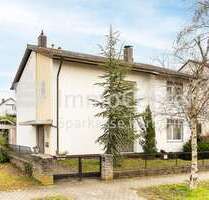 Haus zum Kaufen in Karlsruhe Nordweststadt 699.000,00 € 246.7 m² - Karlsruhe / Nordweststadt