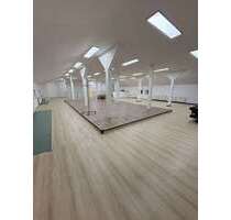 Einzelhandel in Mönchhagen 1.950,00 € 320 m²