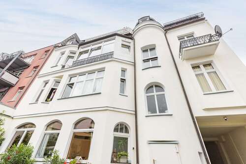 Foto - Haus zum Kaufen in Mönchengladbach 1.499.000,00 € 631 m²