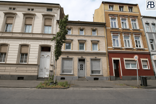 Foto - Haus zum Kaufen in Köln 695.000,00 € 163 m²