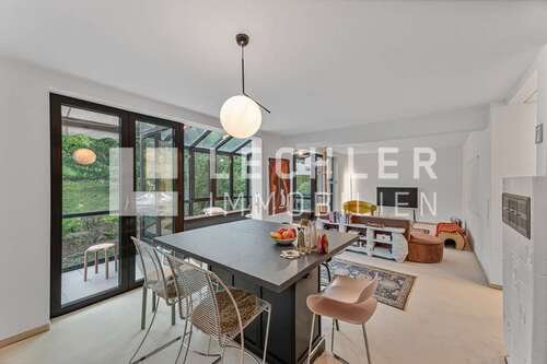 Foto - Haus zum Kaufen in Stuttgart 989.000,00 € 313 m²