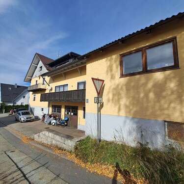 Foto - Haus zum Kaufen in Hauzenberg 420.000,00 € 300 m²