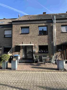 Foto - Haus zum Kaufen in Moers 375.000,00 € 140 m²