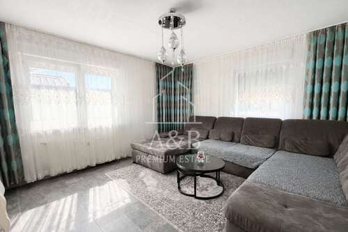 Foto - Haus zum Kaufen in Worms 529.000,00 € 243 m²