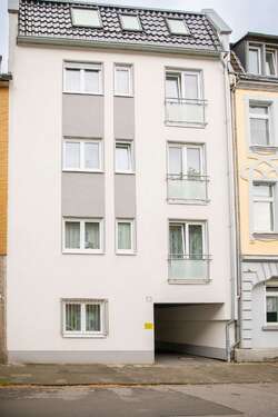 Foto - Haus zum Kaufen in Hilden 990.000,00 € 235.64 m²