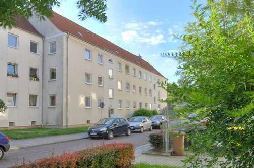 Foto - Wohnung zum Mieten in Halle 475,00 € 63.23 m²