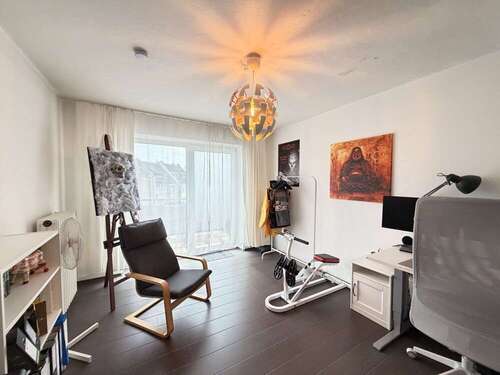 Foto - Wohnung zum Kaufen in Moers 130.000,00 € 77 m²