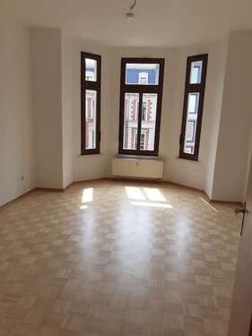 Foto - Wohnung zum Mieten in Halle 602,50 € 80.32 m²