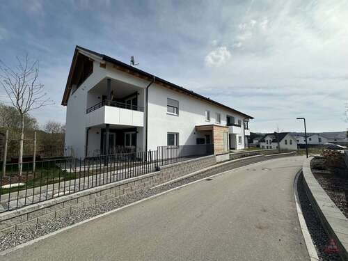 Foto - Wohnung zum Mieten in Altenthann 700,00 € 51 m²