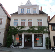Haus zum Kaufen in Havelberg 120.000,00 € 225 m²