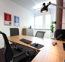 Büro in Köln 369,00 € 8 m² - 369,00 EUR Kaltmiete, ca.  8,00 m² in Köln (PLZ: 50676)
