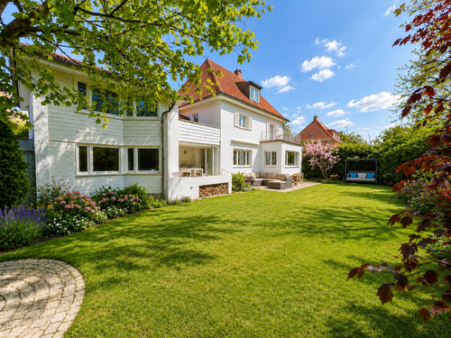 Foto - Haus zum Kaufen in München 2.650.000,00 € 243 m²