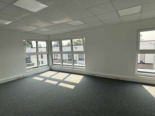 Foto - Büro in Nastätten 1.489,00 € 135.37 m²