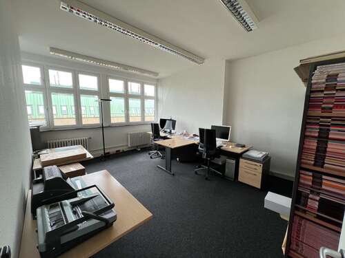 Foto - Büro in Hamburg 950,00 € 35 m² - 950,00 EUR Kaltmiete, ca.  35,00 m²