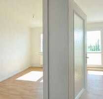 Wohnung zum Mieten in Halle 403,00 € 65.4 m²