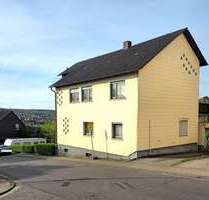 Haus zum Kaufen in Püttlingen 195.000,00 € 190 m²