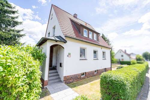 Foto - Haus zum Kaufen in Ebersdorf b. Coburg 265.000,00 € 98 m²