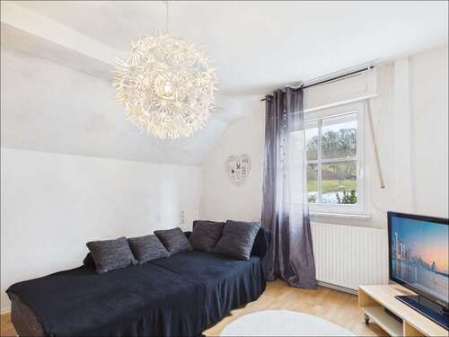 Foto - Haus zum Kaufen in Goldbach Unterafferbach 399.000,00 € 179.26 m²