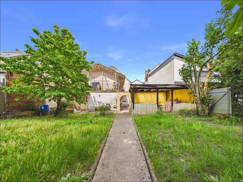 Foto - Haus zum Kaufen in Goldbach Unterafferbach 385.000,00 € 179.26 m²