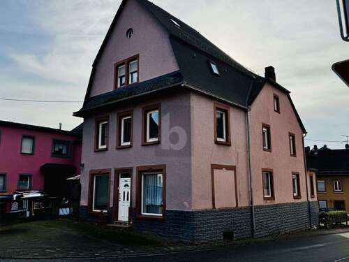 Foto - Haus zum Kaufen in Bausendorf 81.200,00 € 151 m²