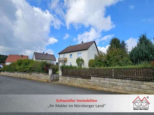 Foto - Haus zum Kaufen in Plech 288.000,00 € 141.76 m²