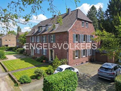 Foto - Haus zum Kaufen in Krefeld 525.000,00 € 191 m²