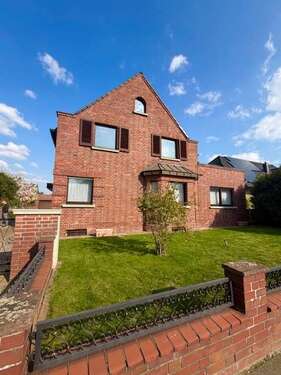 Foto - Haus zum Kaufen in Duisburg 749.000,00 € 186 m²