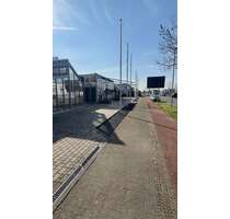 Halle in Krefeld 750.000,00 € 361 m²