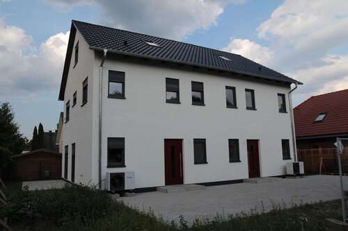 Foto - Haus zum Mieten in Berlin 2.100,00 € 120 m²