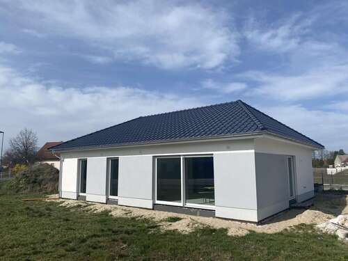 Foto - Haus zum Kaufen in Münchhausen 269.900,00 € 109 m²