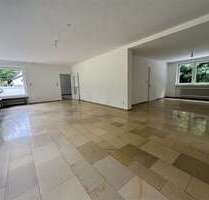 Haus zum Mieten in Hofgeismar 1.500,00 € 205 m²