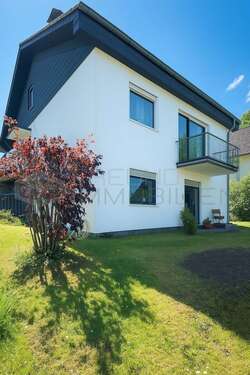 Foto - Haus zum Kaufen in Taunusstein 569.000,00 € 183 m²