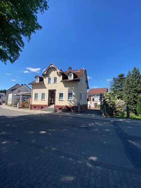 Foto - Haus zum Kaufen in Hohenstein Breithardt 349.900,00 € 140 m²