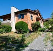 Haus zum Kaufen in Niefern-Öschelbronn Öschelbronn 460.000,00 € 195 m² - Niefern-Öschelbronn / Öschelbronn