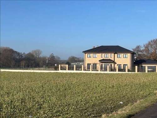 Foto - Haus zum Kaufen in Mönchengladbach 1.950.000,00 € 271 m²
