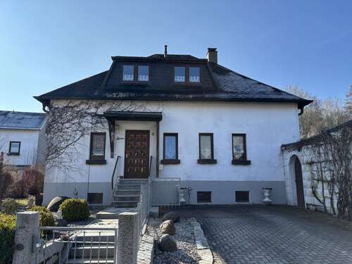Foto - Haus zum Kaufen in Marktredwitz 163.000,00 € 149.48 m²