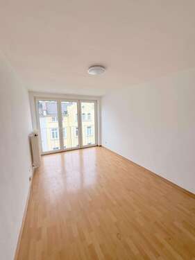 Foto - Wohnung zum Mieten in Frankfurt am Main 675,00 € 24 m²