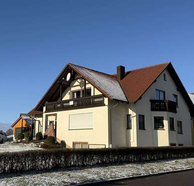 Foto - Haus zum Kaufen in Altendorf 299.000,00 € 254 m²