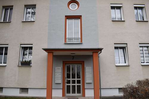 Foto - Wohnung zum Kaufen in Böhlen 65.000,00 € 52 m²