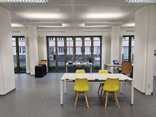 Foto - Einzelhandel in Frankfurt am Main 1.890,00 € 158 m²