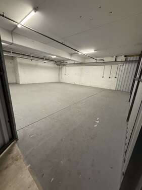 Foto - Halle in Duisburg 900,00 € 90 m²