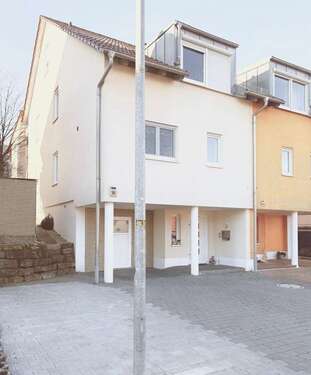Foto - Haus zum Kaufen in Künzelsau 499.999,00 € 180 m²