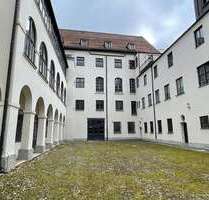 Wohnung zum Mieten in Augsburg 1.450,00 € 139 m²