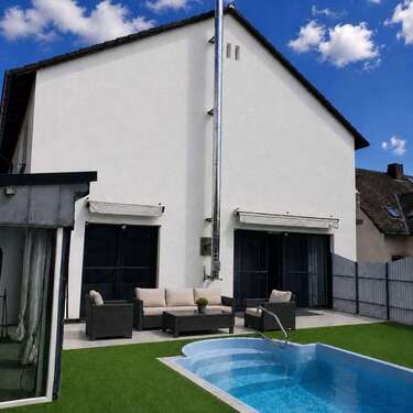 Foto - Haus zum Kaufen in Friedrichsdorf Dillingen 1.395.000,00 € 242 m²